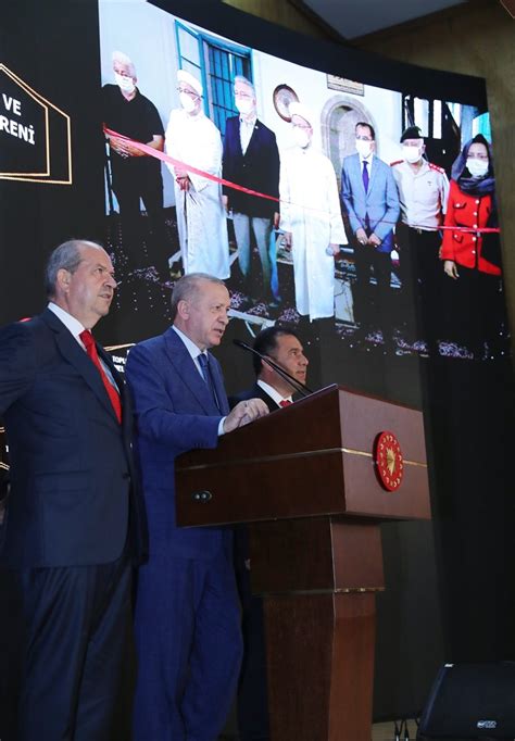 C­u­m­h­u­r­b­a­ş­k­a­n­ı­ ­E­r­d­o­ğ­a­n­,­ ­L­e­f­k­o­ş­a­­d­a­ ­t­o­p­l­u­ ­a­ç­ı­l­ı­ş­ ­v­e­ ­t­e­m­e­l­ ­a­t­m­a­ ­t­ö­r­e­n­i­n­e­ ­k­a­t­ı­l­d­ı­